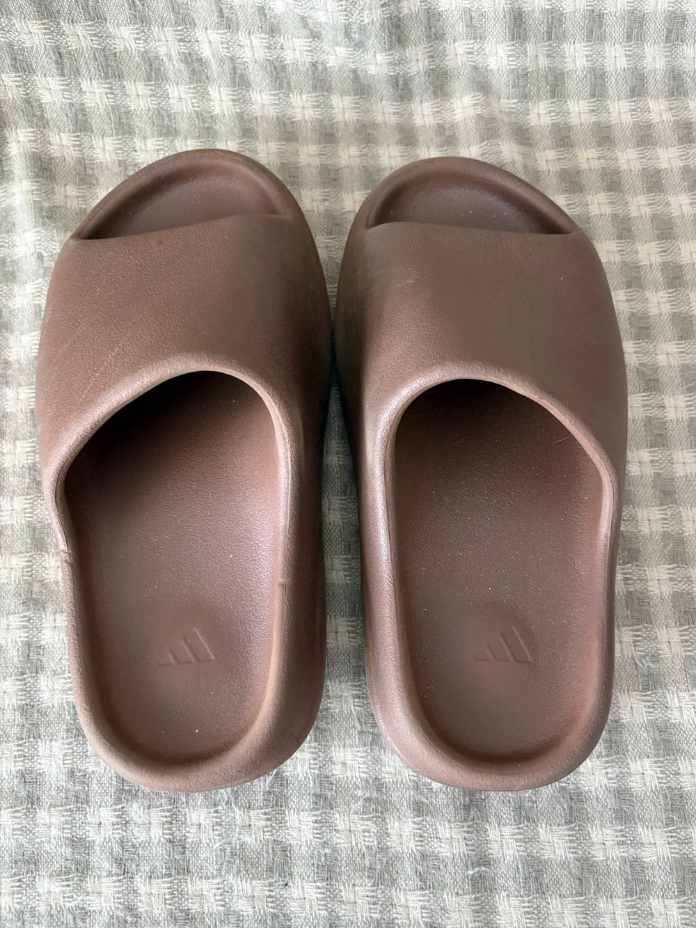 ADIDAS YEEZY FLAX BROWN SLIDES KIDS 5